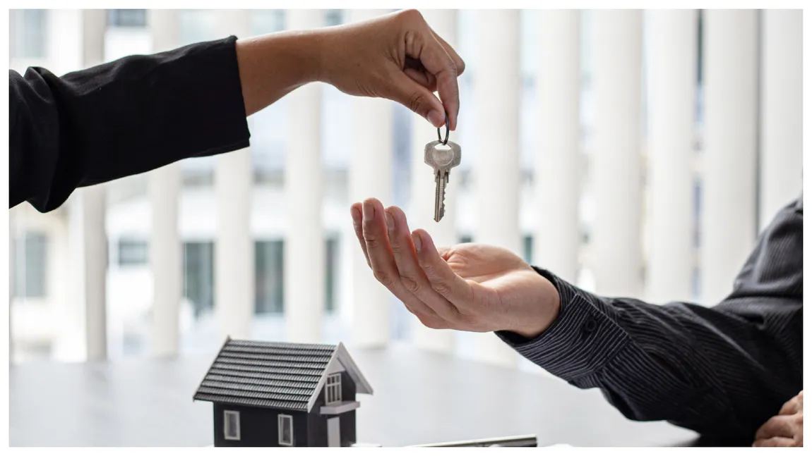 Românii care își scot apartamentele sau casele la închiriere, în vizorul ANAF! Proprietarii au la dispoziție 30 de zile!