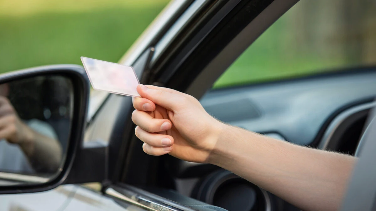 Lege pentru șoferii cu permis de conducere categoria B! Riscă amendă și chiar închisoarea!