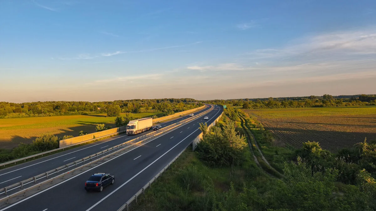 Taxă nouă pentru șoferii care merg în Bulgaria! Vinietă de o zi, valabilă din 2026 pentru toate autoturismele