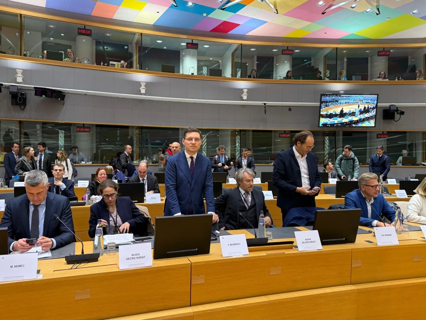 Anunț în plină noapte făcut de vicepreședintele Parlamentului European! Victor Negrescu: 'Am ajuns la un acord'