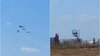Două avioane de acrobație s-au ciocnit în aer, în Portugalia. Unul dintre piloți a murit