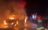 O ambulanță care ducea o femeie la spital a luat foc în noaptea de Înviere, în Mureș. Pacienta, salvată în ultimul (...)