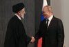Kremlinul subliniază legăturile puternice cu Iranul. Putin l-a sunat pe preşedintele interimar