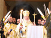 Lumină Sfântă va fi adusă de la Ierusalim sâmbătă. Patriarhul Daniel o va primi