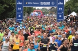 VIDEO Semimaratonul Bucureşti - Peste 10.000 de alergători au luat stratul. Restricţii de trafic