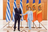 Premierul grec, la Chișinău: Discutăm procesul de extindere a UE, nu doar cu Moldova și Ucraina, ci și cu Balcanii (…)