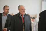 Ion Iliescu are cancer pulmonar! Fostul șef de stat a fost operat de urgență pentru degajarea căilor respiratorii