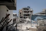 Războiul Israel-Iran, ziua 7 Teheranul, sub foc. Israelul atacă depozite de rachete. Khamenei avertizează SUA cu (…)