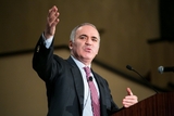 Garry Kasparov, mesaj pentru români: 'Votați să nu ajungeți ca în Rusia sau China'