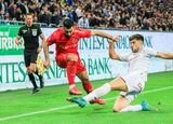 „Mă surprinde acest scandal” » Exclus din lot la Rapid, Paul Iacob are o mână întinsă de la un alt club din (…)