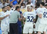 Cristi Chivu face „curățenie” în apărare! Doi jucători sunt pe făraș + Concluzia directorului general al Parmei