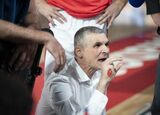 „Dă-o în mama mă-sii” » Antrenorii celor două finaliste din Liga Națională de Baschet au criticat arbitrajul după (…)