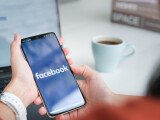 Facebook primeşte un design nou. Schimbările menite să îmbunătăţească experienţa utilizatorilor