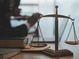 Ministerul Justiţiei, după decizia CJUE referitoare la fugarii condamnaţi: Un succes pentru România