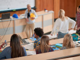 Cel mai râvnit program de licență de la Universitatea din București. 32 de candidați s-au luptat pentru un loc la buget
