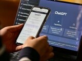 Un bărbat a dezvoltat o afecțiune rară după ce a întrebat ChatGPT cum să elimine sarea din dietă. Avertismentul (…)