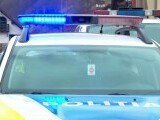 O tânără și-a tâlhărit mama și fratele pe stradă, în Turda. Le-a luat banii și un telefon