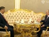 Vladimir Putin și Xi Jinping se invită unul pe altul să bea ceai, dar niciunul nu are curajul s-o facă | VIDEO