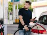 Industria petrolieră, în pragul unei fuziuni majore - WSJ. Doi giganți pregătesc cea mai mare tranzacție din (…)