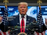 Trump amenință UE cu o ripostă comercială: „Acum vor veni banii din tarife, sute de miliarde de dolari se revarsă în (…)