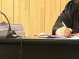 Magistrații care stau în locuințe de serviciu cu chirie de 60 de lei pe lună. Zeci dintre aceștia au pensii speciale