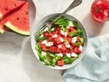 Salată cu pepene roșu și brânză – rețeta răcoritoare ideală pentru vară. Ce ingrediente se potrivesc de minune cu (…)