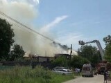 Un incendiu cumplit a distrus două locuințe, în Bacău. Proprietarii erau plecați în pelerinaj la o mănăstire