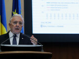 Mugur Isărescu prezintă raportul trimestrial asupra inflației. Prognozele BNR