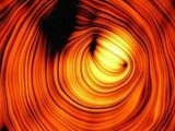 ”Ochiul lui Sauron”, misterioasa structură de particule fantomă care ne scrutează din celălalt capăt al Universului
