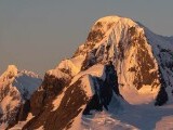 Locul spectaculos descoperit de tot mai mulți turiști se destramă accelerat. Poluarea agravează degradarea