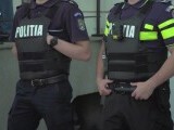 Polițiști amenințați cu topoare, după ce le-au cerut unor bărbați să dea muzica mai încet, în Neamț. Ce a urmat