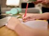 Ministrul Educaţiei își spune părerea despre temele făcute de elevi cu AI și are un sfat pentru profesori