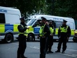 Poliția britanică a arestat trei suspecți de spionaj pentru Rusia. Kremlinul neagă acuzațiile și respinge orice vină