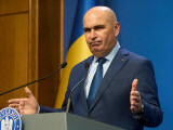 Bolojan, mesaj dur pentru conducerea companiilor publice: „Fără performanță, să nu mai stea liniştiţi pe posturi”