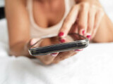 Sexualitatea în era digitală - aplicații, sexting și relații