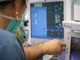 Un medic de la un spital din Gorj a murit în timp ce consulta un pacient. Era cunoscut cu afecţiuni cardio-vasculare