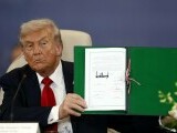 Ce scrie pe acordul istoric semnat de Trump pentru pentru pacea din Orientul Mijlociu: „O zi incredibilă pentru (…)