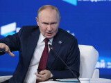 Vladimir Putin, sfidat chiar în orașul său natal. Sute de tineri au cântat melodii anti-război interzise de Kremlin
