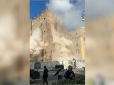 Momentul în care un turn medieval din Roma, în apropiere de Colosseum, s-a prăbușit parțial. Un muncitor, grav (…)
