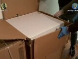 Ce au găsit procurorii într-o mașină de spălat vase ambalată, într-o locuință din Timișoara. VIDEO