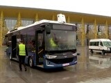 Aeroportul Cluj testează primul autobuz autonom din România. Tehnologia mai este folosită pe aeroporturile din SUA (…)