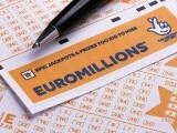 O femeie a câștigat la loto 120 de milioane de euro și într-un an a rămas cu mai puțin de jumătate. Ce a făcut cu banii