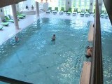 Turismul de o zi, reinventat la munte, în lipsa zăpezii. Cât costă o zi la un hotel cu spa, cu prânzul inclus