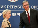 „Am primit un mesaj de la Moscova”. Vucic, surprins de microfonul deschis, lângă Ursula von der Leyen. Ce i-a (…)