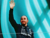 Lewis Hamilton vrea să mai rămână câteva sezoane în Formula 1