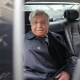 SRI: Ion Iliescu, internat la secția de Terapie Intensivă a Spitalului SRI din București