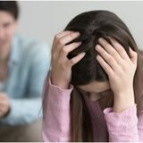 SONDAJ: Aproape jumătate dintre românce sunt victime ale violenței psihologice în cuplu | AUDIO