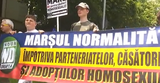 Cruci, icoane și rugăciuni, la Marșul Normalității din București