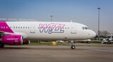 Mai mulți pasageri ai WizzAir au primit e-mailuri eronate privind întârzierea zborurilor