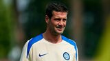 Chivu, în războiul orașului Milano. La mijloc sunt 15.000.000 de euro